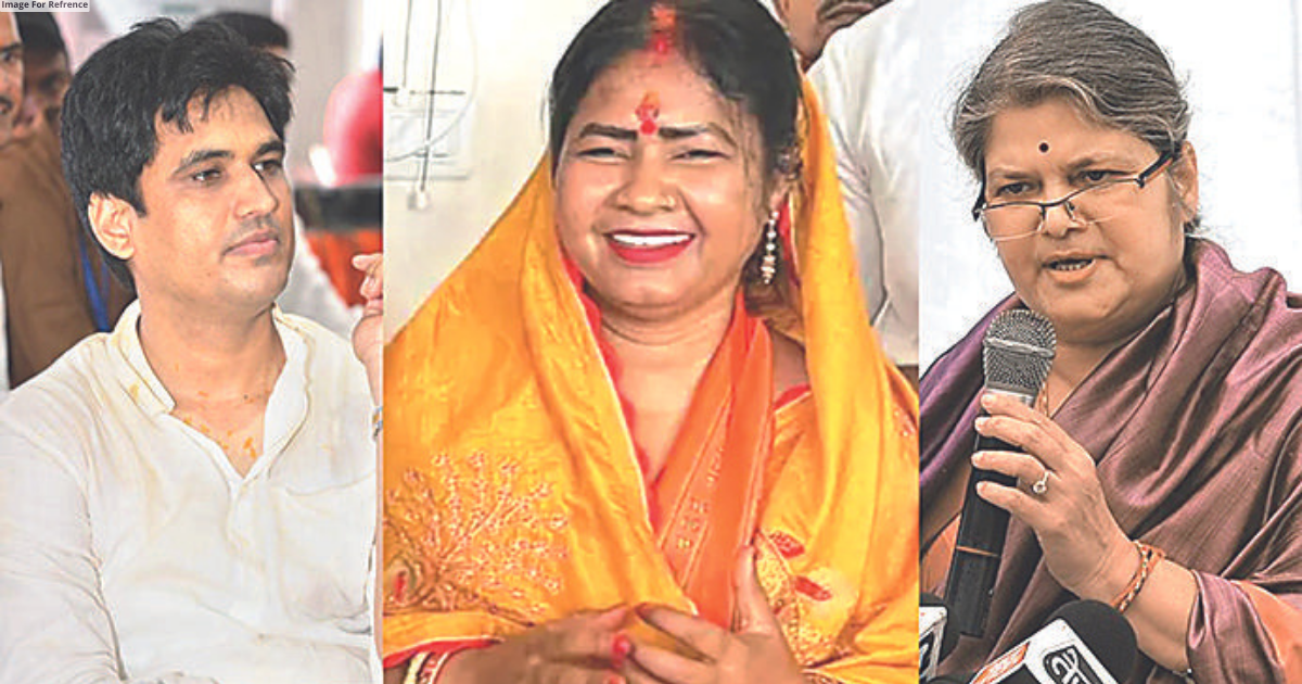 MLA Shobharani, 3 others join Cong ahead of Raj Polls